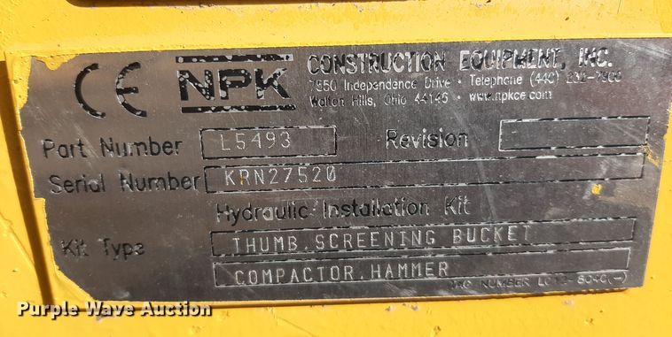 image for item LX9868 2012 John Deere 200D LC  excavator