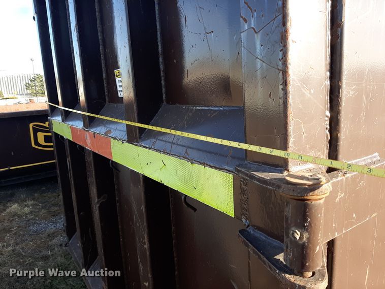 image for item LX9873 Dragon  roll-off container