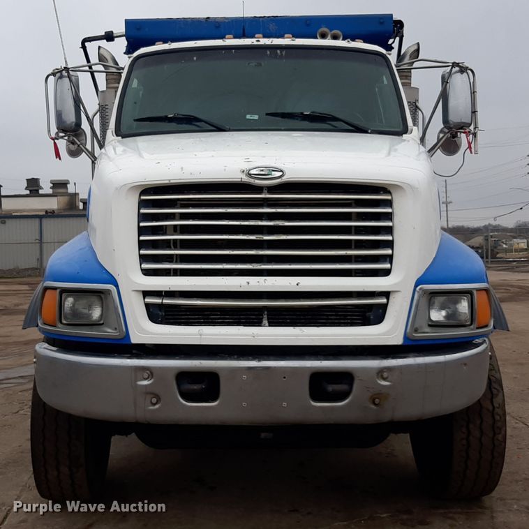 image for item LX9880 2005 Sterling LT8500  dump truck