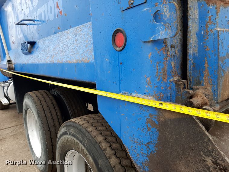 image for item LX9880 2005 Sterling LT8500  dump truck