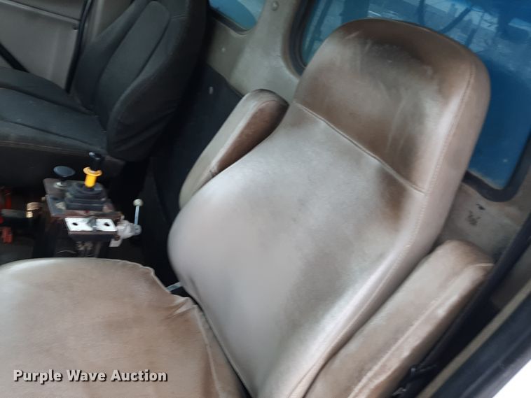 image for item LX9880 2005 Sterling LT8500  dump truck