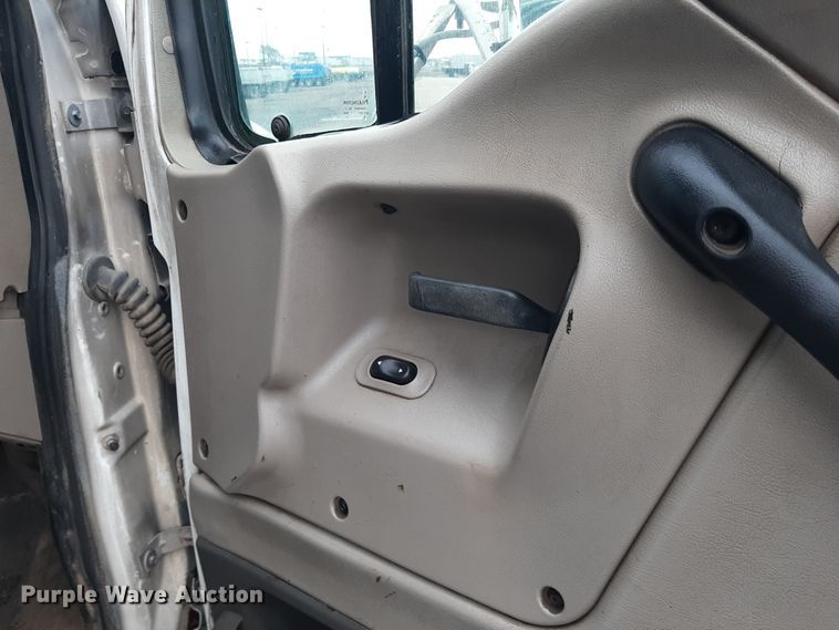 image for item LX9880 2005 Sterling LT8500  dump truck