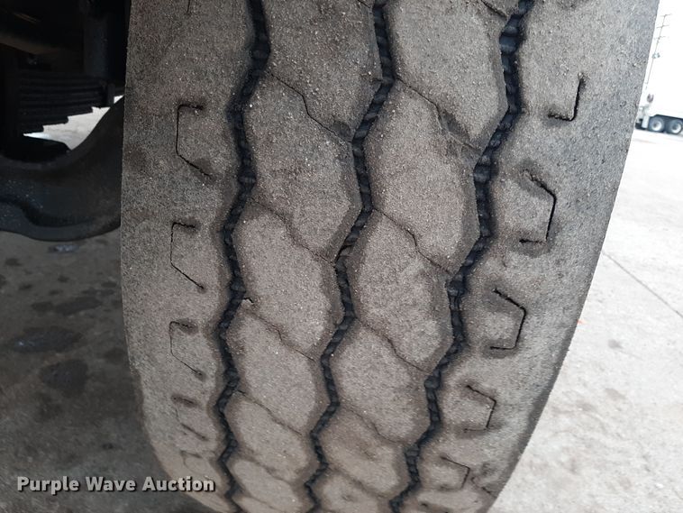 image for item LX9880 2005 Sterling LT8500  dump truck