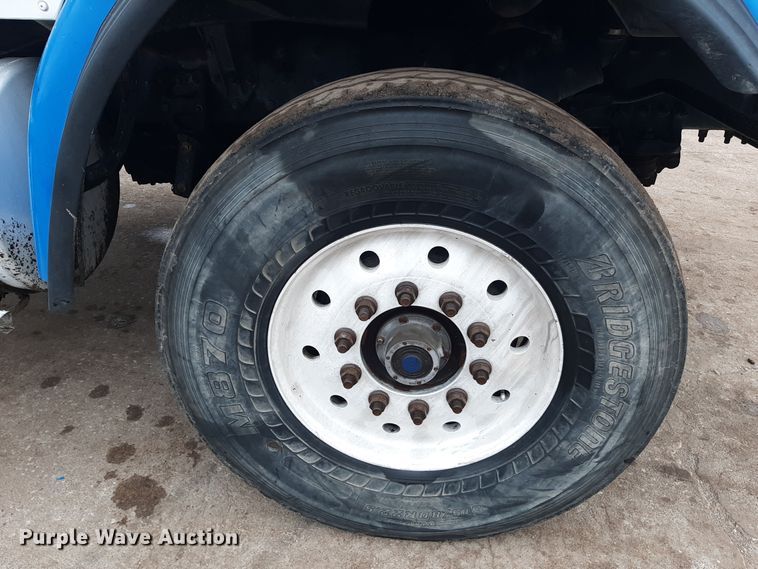 image for item LX9880 2005 Sterling LT8500  dump truck