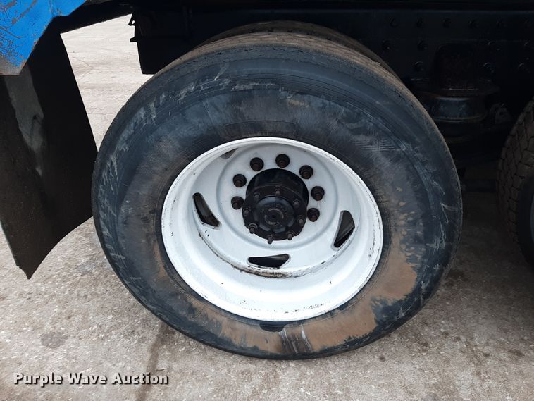 image for item LX9880 2005 Sterling LT8500  dump truck