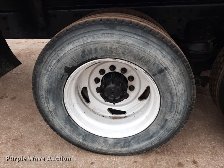 image for item LX9880 2005 Sterling LT8500  dump truck