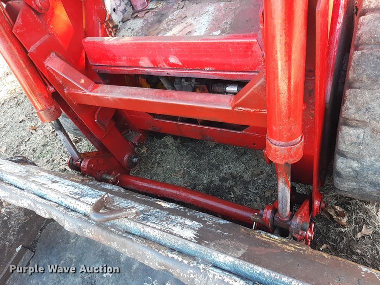 image for item LX9902 Erickson LCVM skid steer loader