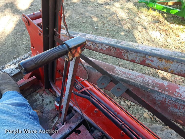 image for item LX9902 Erickson LCVM skid steer loader