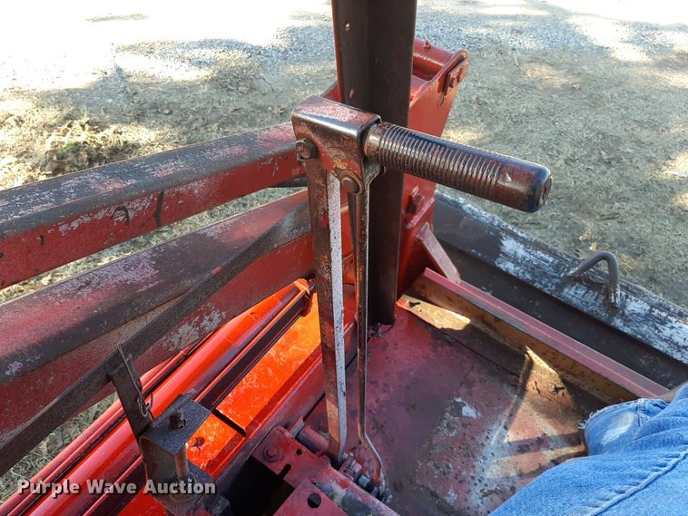 image for item LX9902 Erickson LCVM skid steer loader