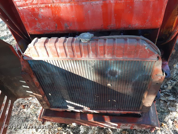 image for item LX9902 Erickson LCVM skid steer loader