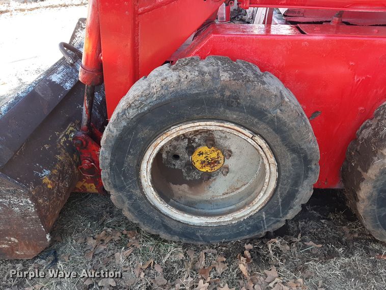 image for item LX9902 Erickson LCVM skid steer loader