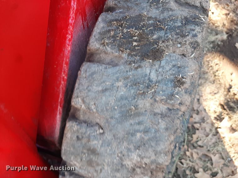 image for item LX9902 Erickson LCVM skid steer loader