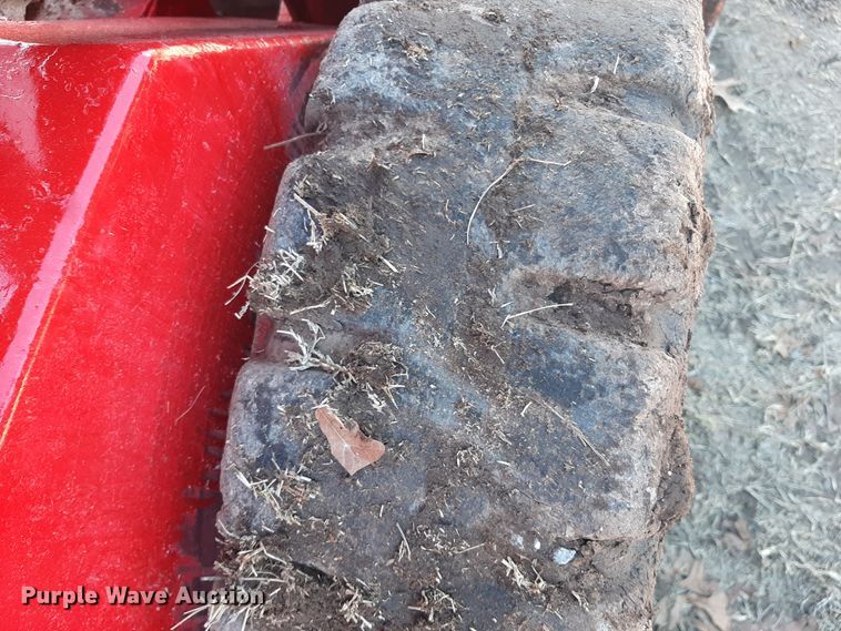 image for item LX9902 Erickson LCVM skid steer loader