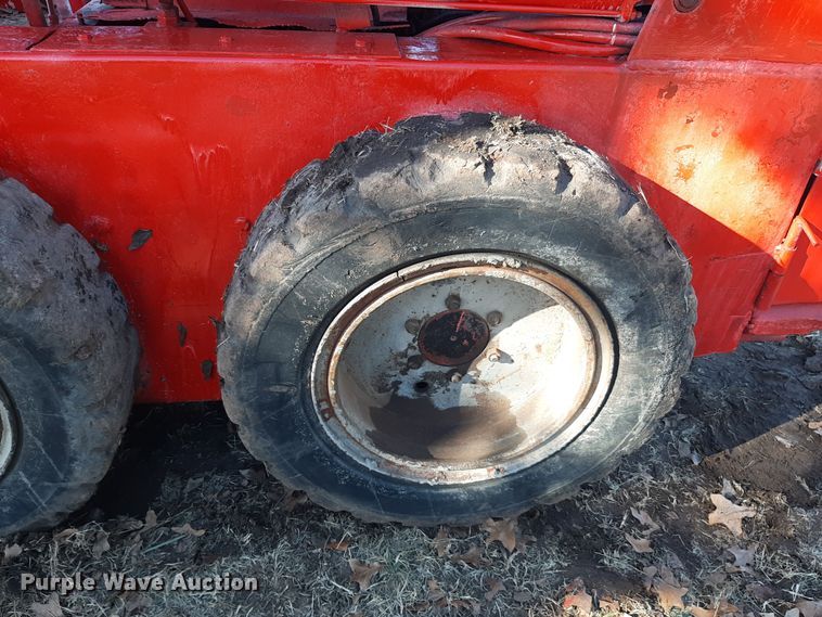 image for item LX9902 Erickson LCVM skid steer loader