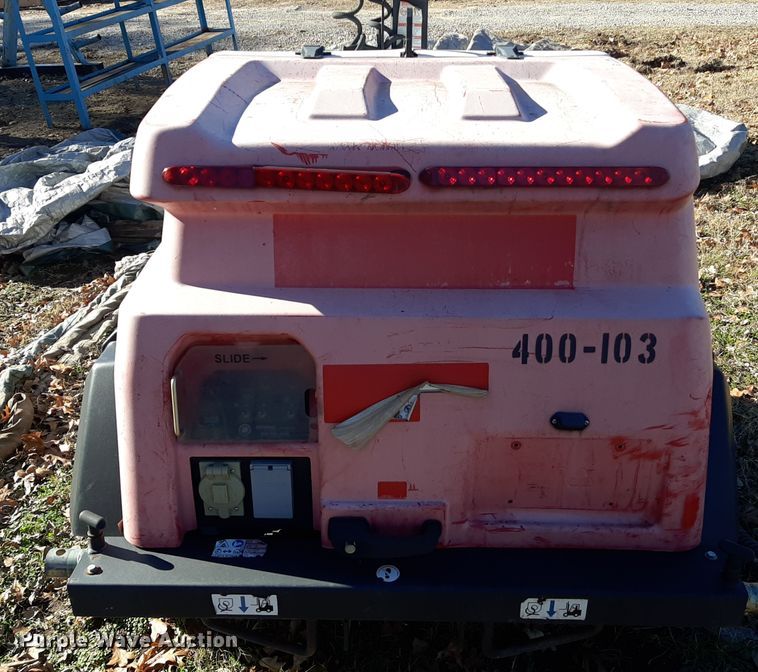image for item LX9904 2016 Generac Magnum light plant