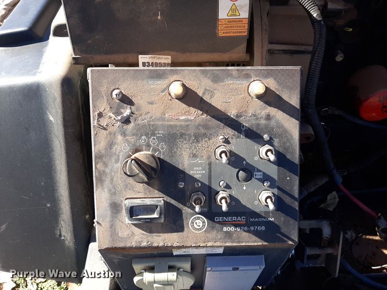 image for item LX9904 2016 Generac Magnum light plant