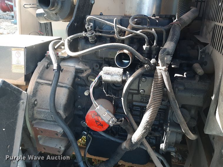 image for item LX9904 2016 Generac Magnum light plant