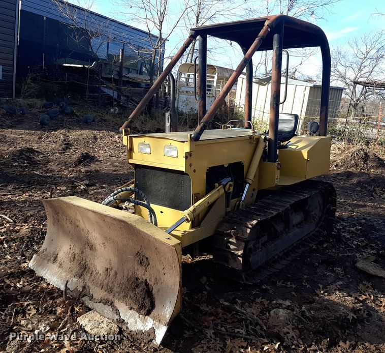 image for item LX9913 Dozer