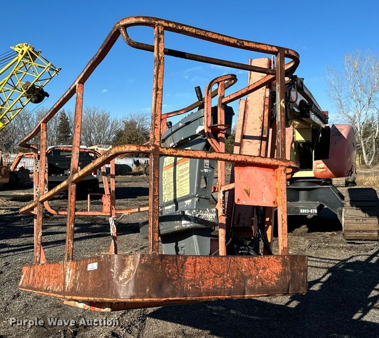 image for item LX9927 2004 JLG 660SJC  boom lift