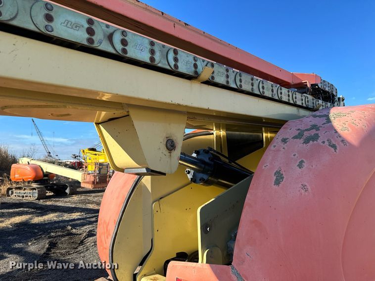 image for item LX9927 2004 JLG 660SJC  boom lift