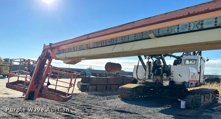 image for item LX9927 2004 JLG 660SJC  boom lift