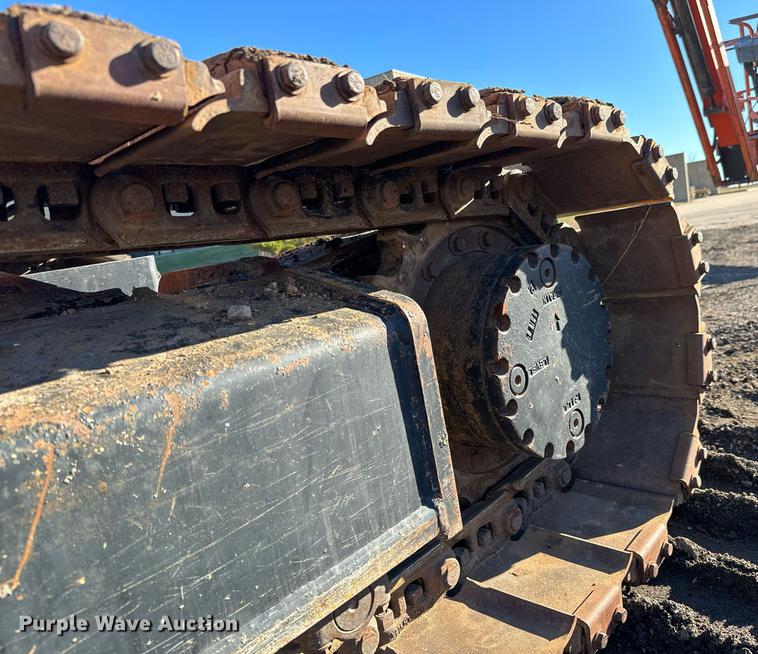 image for item LX9927 2004 JLG 660SJC  boom lift