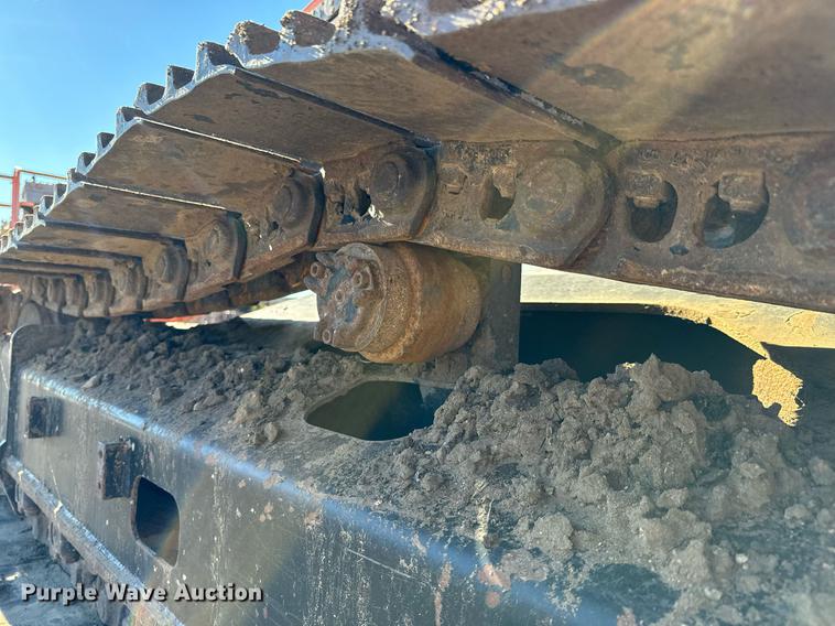 image for item LX9928 2001 JLG 600SC  boom lift