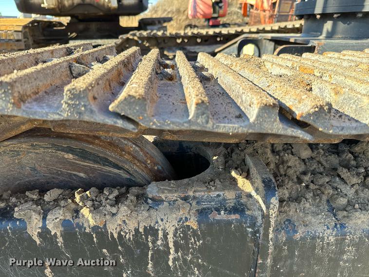 image for item LX9928 2001 JLG 600SC  boom lift