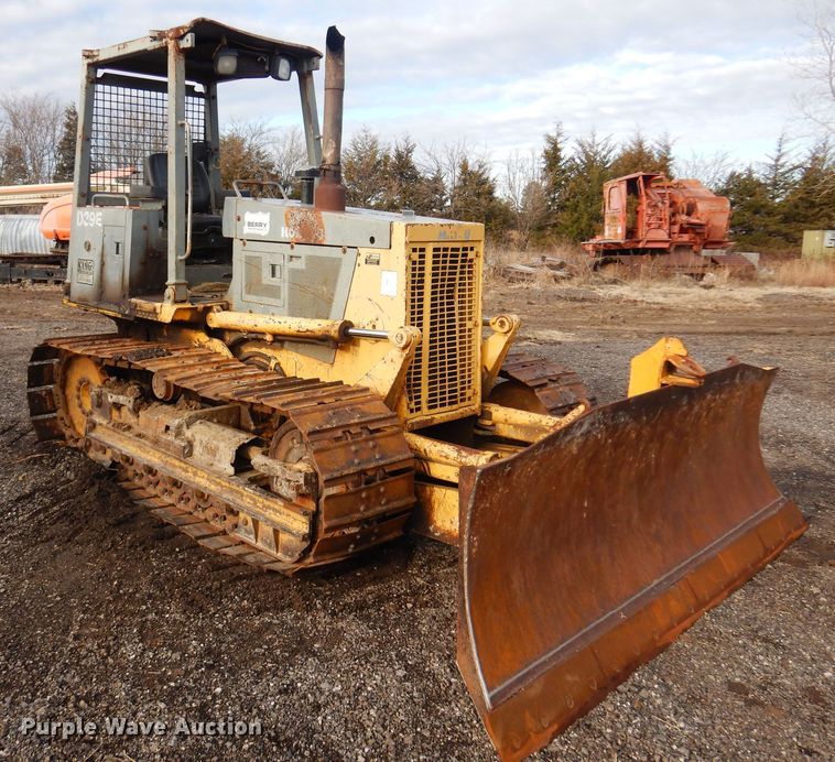 image for item LX9930 2000 Komatsu D39E  dozer