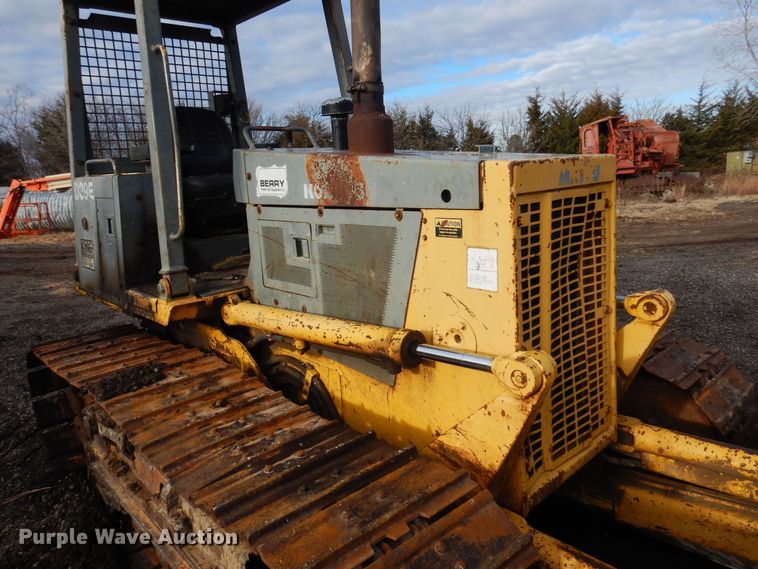 image for item LX9930 2000 Komatsu D39E  dozer