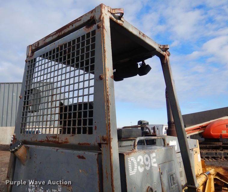 image for item LX9930 2000 Komatsu D39E  dozer