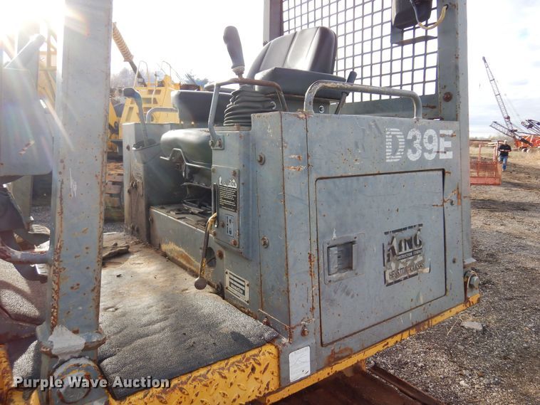 image for item LX9930 2000 Komatsu D39E  dozer