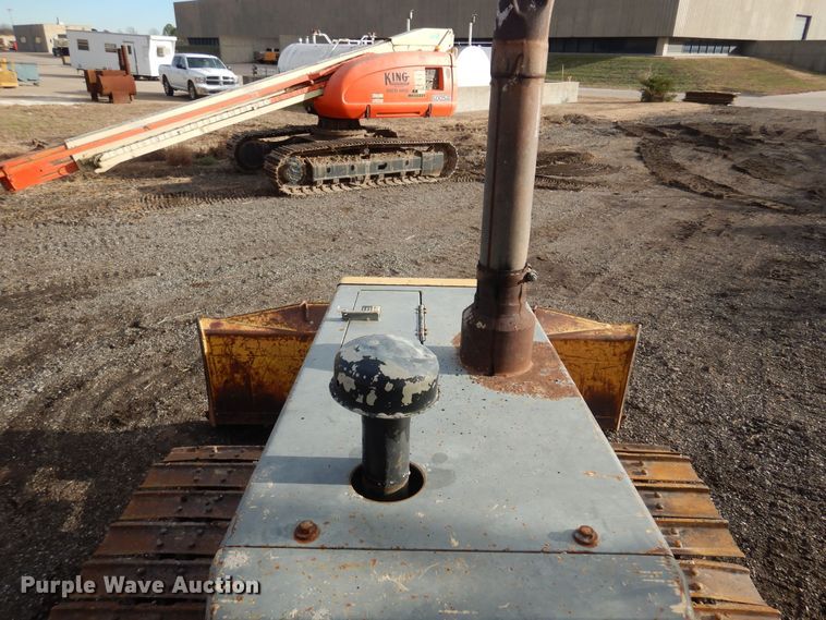 image for item LX9930 2000 Komatsu D39E  dozer