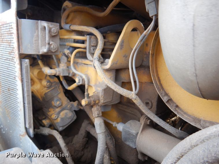 image for item LX9930 2000 Komatsu D39E  dozer