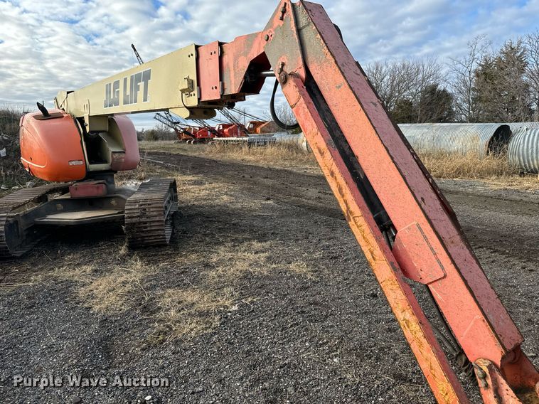 image for item LX9931 2003 JLG 660SJC  boom lift