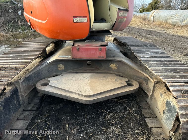 image for item LX9931 2003 JLG 660SJC  boom lift