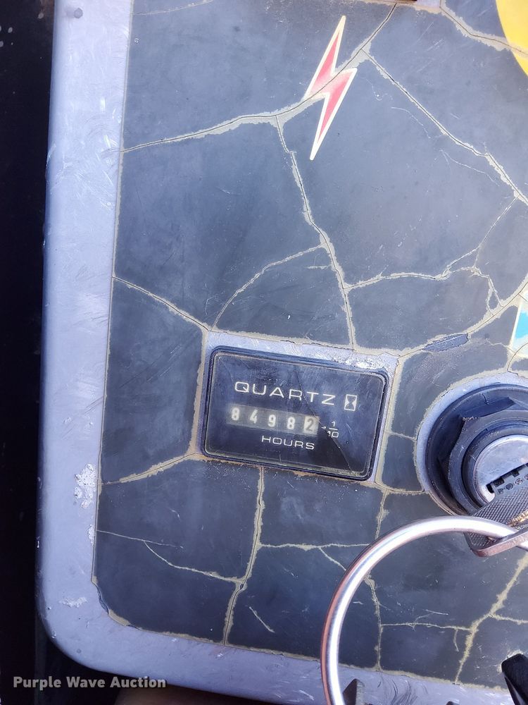 image for item LX9931 2003 JLG 660SJC  boom lift