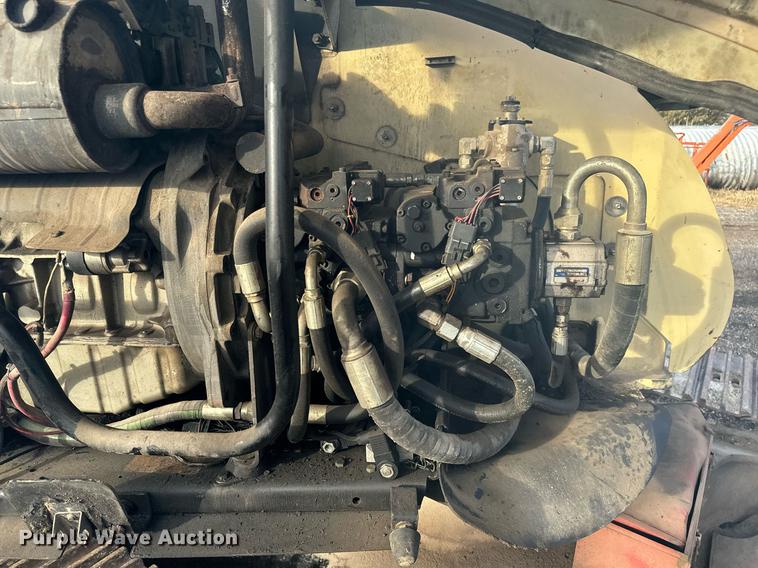 image for item LX9931 2003 JLG 660SJC  boom lift