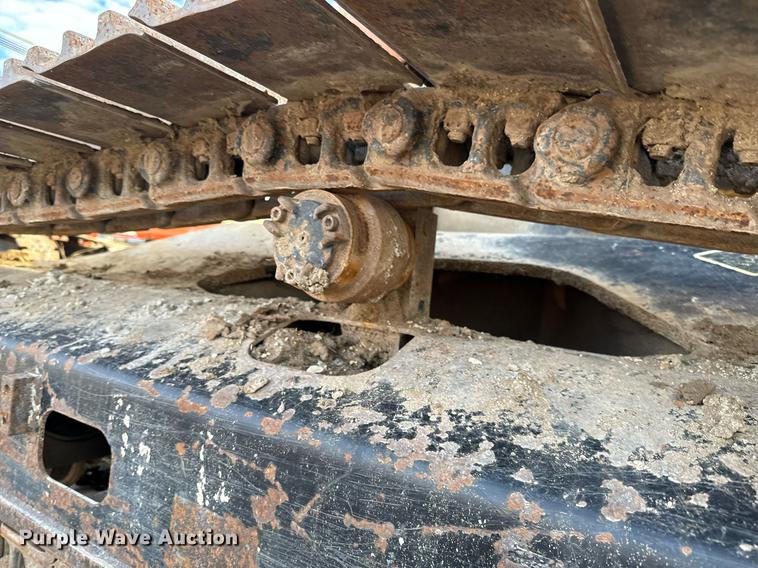 image for item LX9931 2003 JLG 660SJC  boom lift