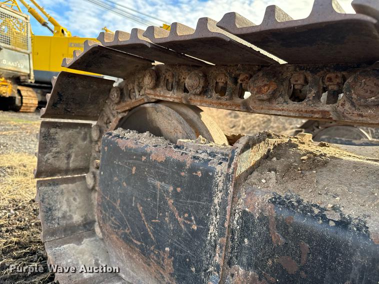 image for item LX9931 2003 JLG 660SJC  boom lift