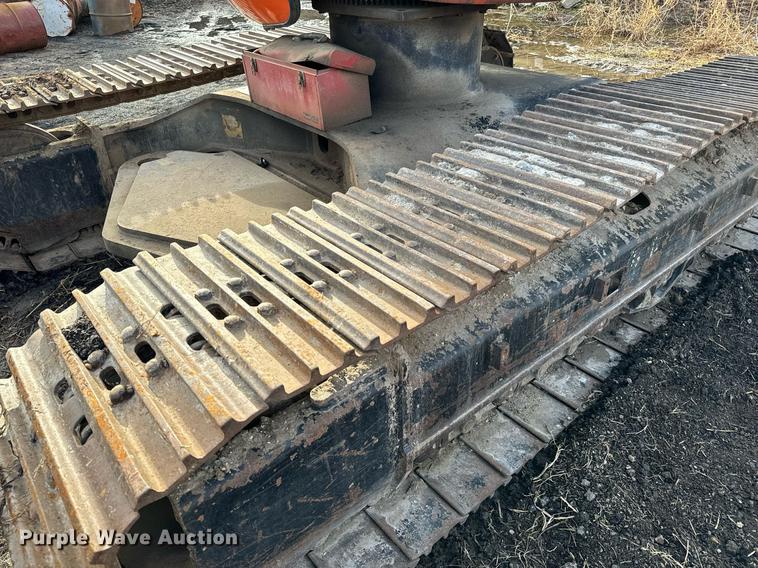 image for item LX9931 2003 JLG 660SJC  boom lift