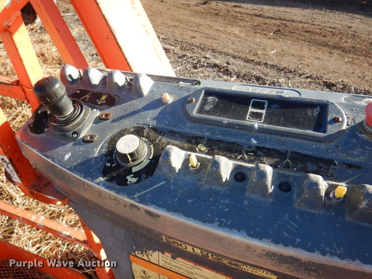 image for item LX9932 2001 JLG 660SJC  boom lift