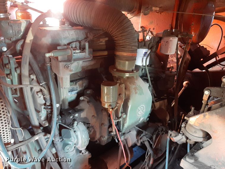 image for item LX9936 1971 Koehring 440  crane