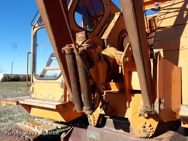 image for item LX9937 1965 Koehring 305  crane