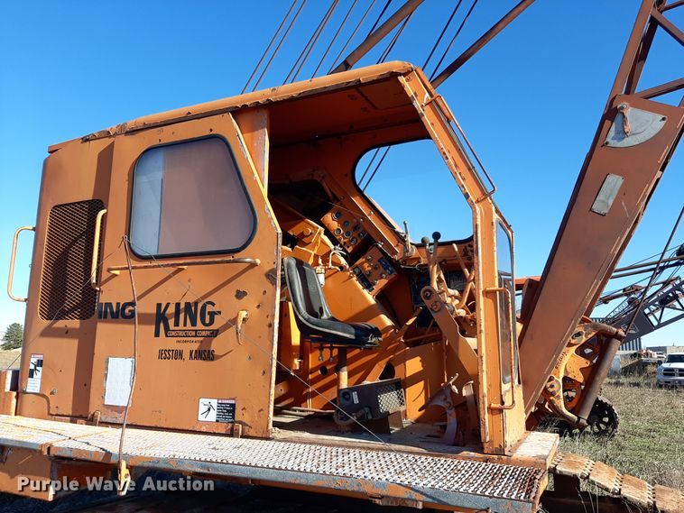 image for item LX9937 1965 Koehring 305  crane