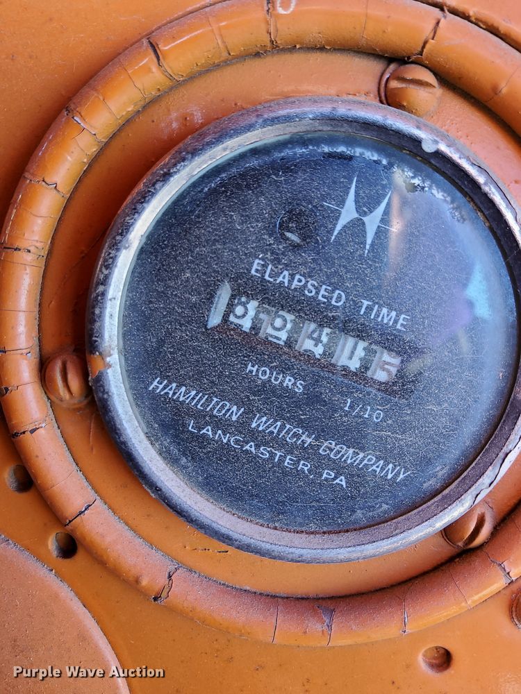 image for item LX9937 1965 Koehring 305  crane