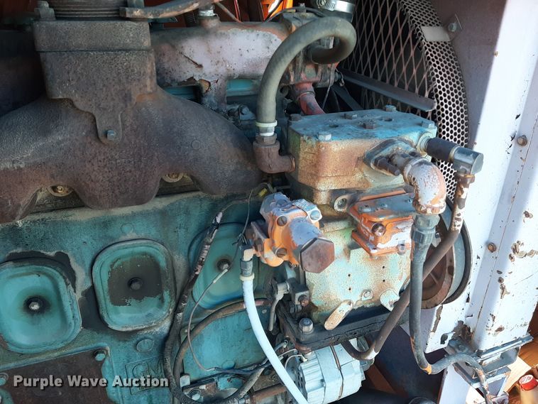 image for item LX9937 1965 Koehring 305  crane