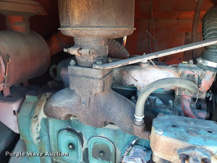 image for item LX9937 1965 Koehring 305  crane