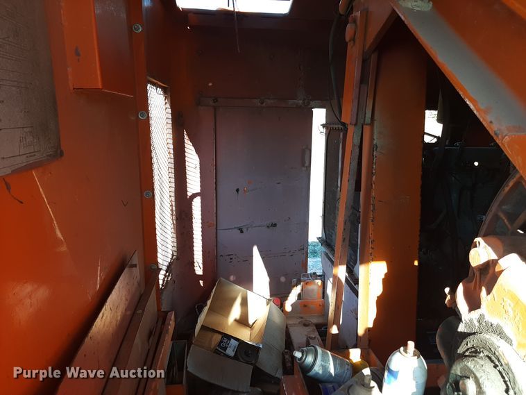 image for item LX9937 1965 Koehring 305  crane