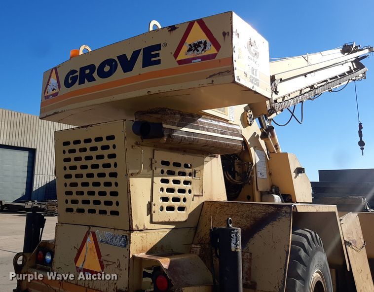 image for item LX9938 1985 Grove RT525  crane